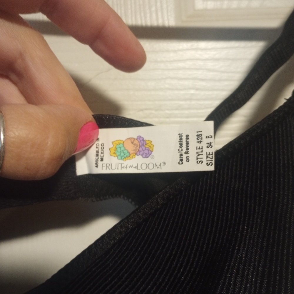 Bras - Picture 5 of 5